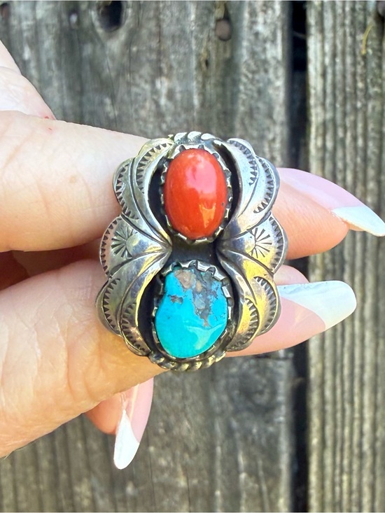Handmade Jewelry - Vintage Navajo Sterling Silver Turquoise & Red Coral Ring Size 6.5 LESS ON I G